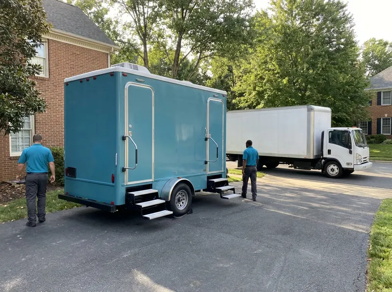 Luxury Restroom Trailers in Vienna, VA